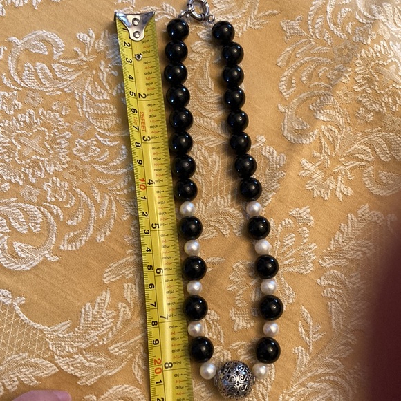 Onyx & Fresh Water Pearl Necklace - Picture 6 of 6